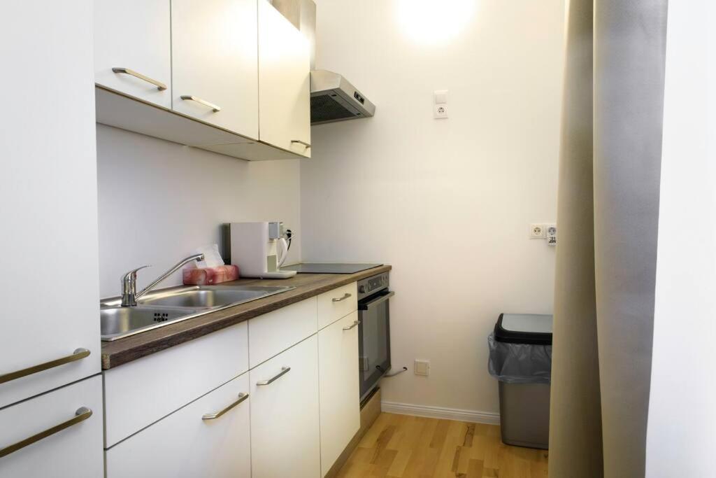 Le David City Apartment Вена Экстерьер фото