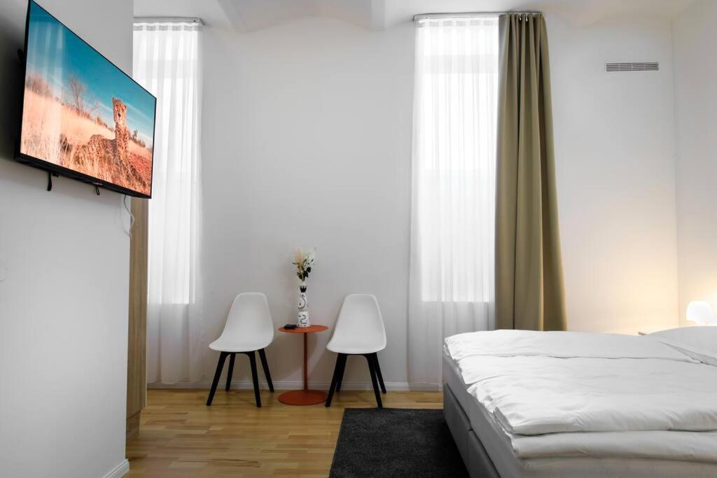Le David City Apartment Вена Экстерьер фото